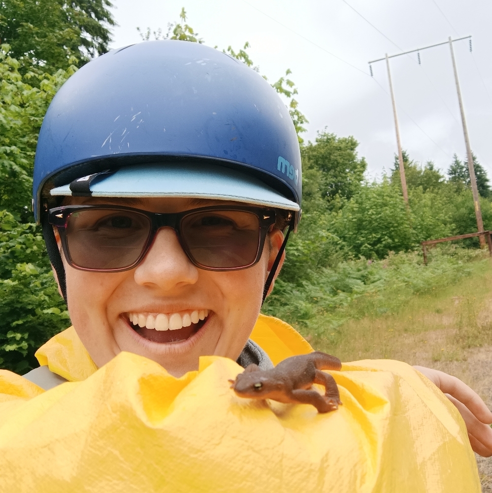 Meet your Posher, Simon